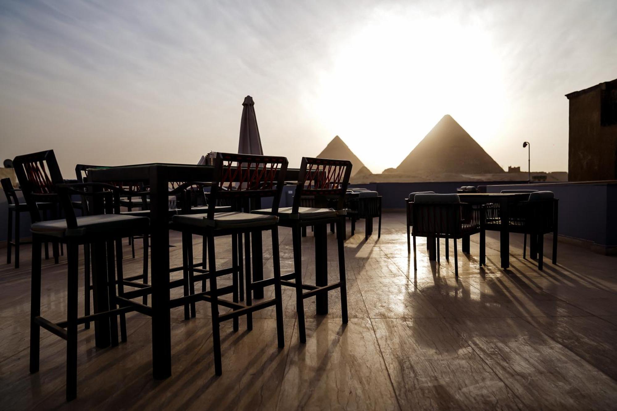 Pyramids Hotel Kafret el-Gabal Exterior foto